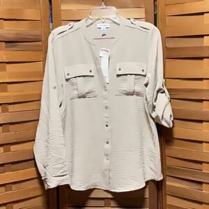 NWT Calvin Klein Tan Button Down Shirt Lightweight Safari Style Women S V-Neck